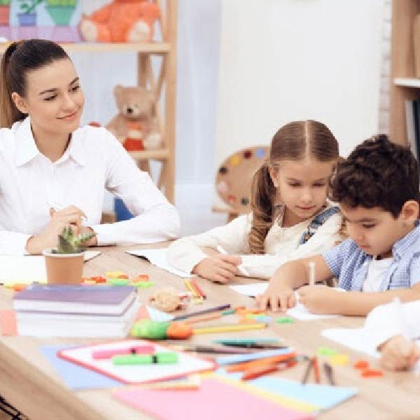 Giáo viên Montessori là gì? Yêu cầu để trở thành giáo viên Monetssori