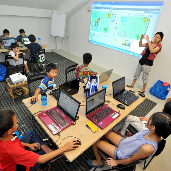 Top khóa học lập trình Online & Offline cho trẻ